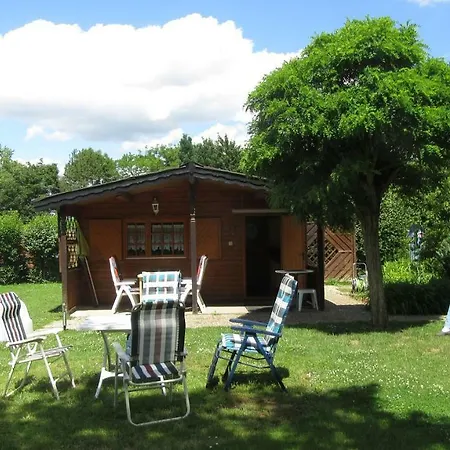 Gartenhaus Rhein-main-oase Ain Gev * Hochheim am Main