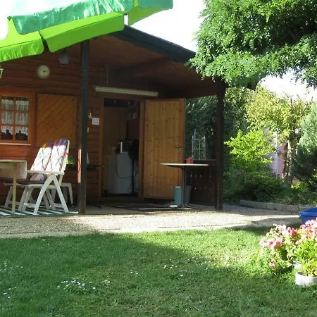 Campingplatz Gartenhaus Rhein-main-oase Ain Gev